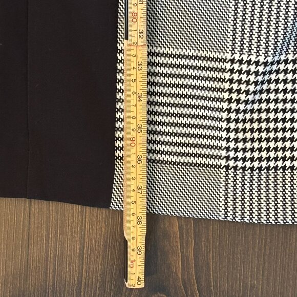 NWT H&M Sleeveless Midi Houndstooth-paneled Sheath Dress, Size 12 - Picture 14 of 15
